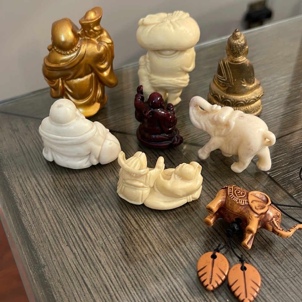 Vintage Style Collection of Miniature Figures
Buddha, Elephant Shakyamuni Buddha - Picture 14 of 16